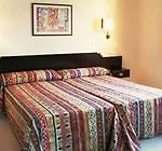 Apartmanhotel Aluasun Far Menorca 2*