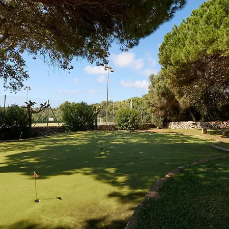 Apart-hotel Aluasun Far Menorca
