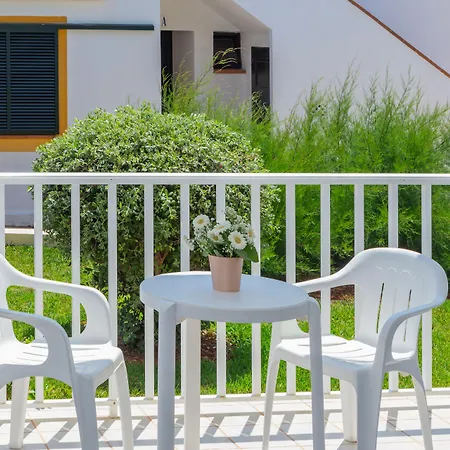 Ξενοδοχείο με διαμερίσματα Aluasun Far Menorca