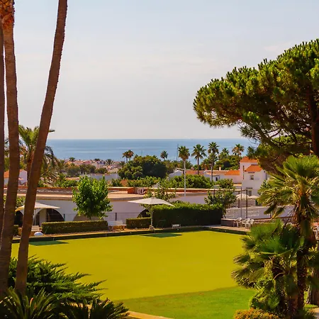 Ξενοδοχείο με διαμερίσματα Aluasun Far Menorca