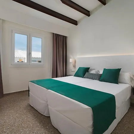 Aluasun Far Menorca 2*