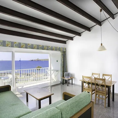 Aluasun Far Menorca アパートホテル 2*
