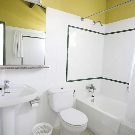 Aluasun Far Menorca Aparthotel S'Algar