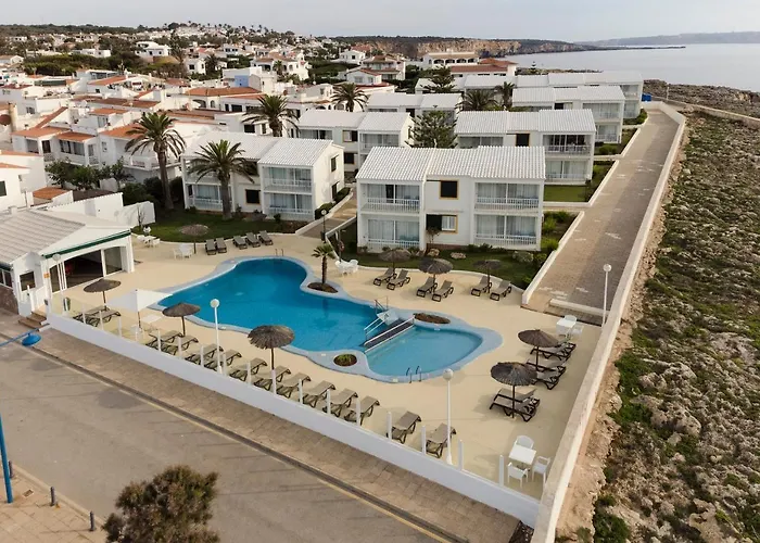 Aluasun Far Menorca Aparthotel