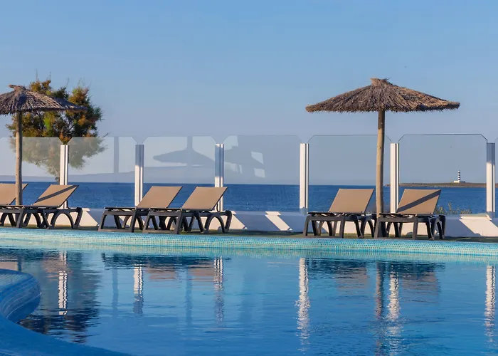 Aluasun Far Menorca Apartahotel 2*