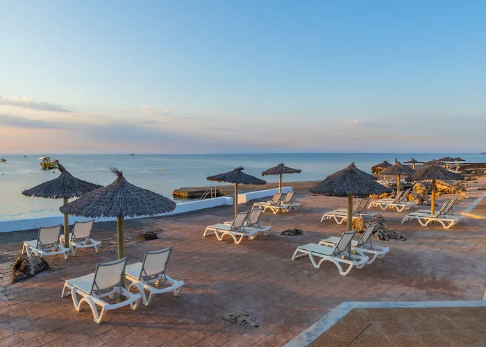 Aluasun Far Menorca 2* S'Algar