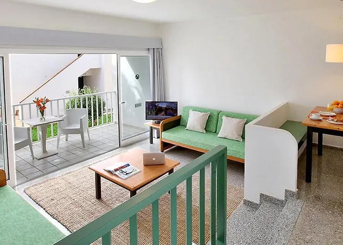 Aluasun Far Menorca 2*