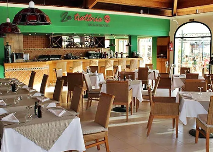 Aluasun Far Menorca Apartahotel S'Algar