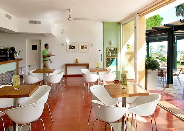 Aluasun Far Menorca Apartahotel 2*