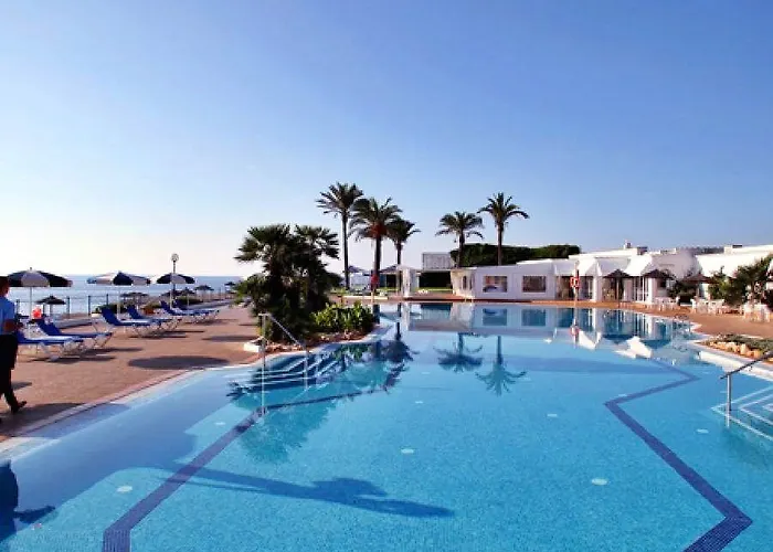 Aluasun Far Menorca Apartahotel