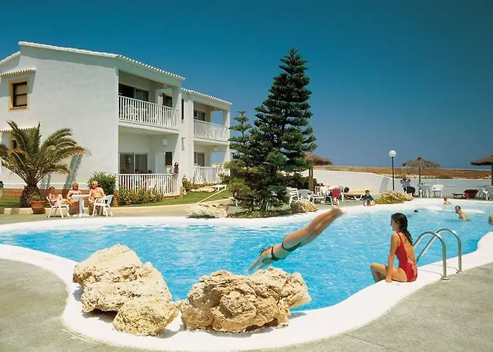 Apartahotel Aluasun Far Menorca