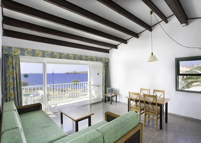 Aluasun Far Menorca Apartahotel 2*