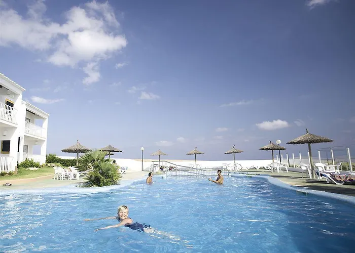 Aluasun Far Menorca Apartahotel 2*